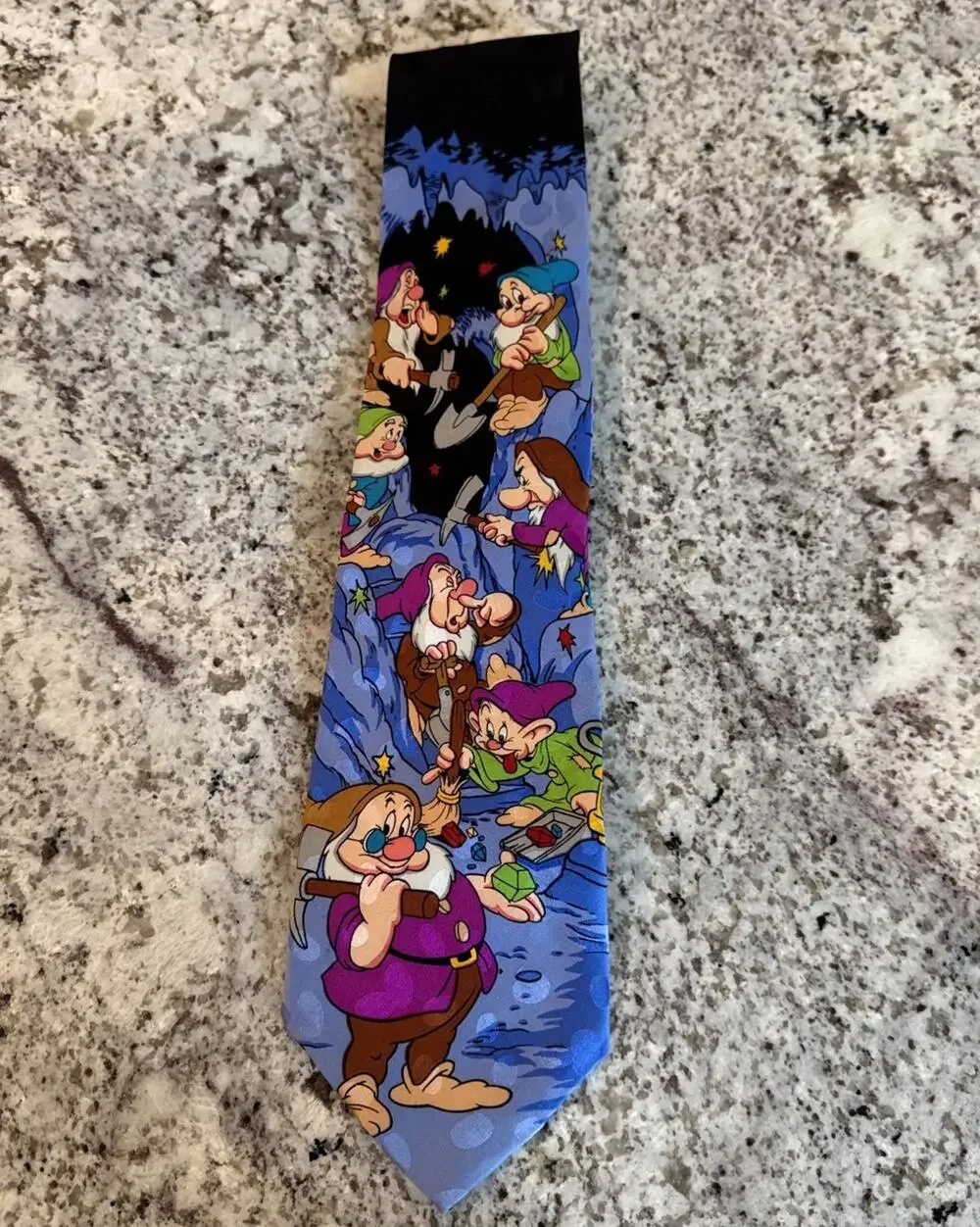 Vintage 90s The Disney Store Snow White & 7 Dwarfs Silk Necktie Collectors